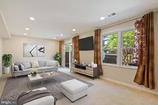 9 Oak Shade Rd, Gaithersburg, MD 20878 - Photo 30