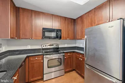 11700 Old Georgetown Road #1103, North Bethesda, MD 20852 - Photo 4