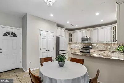 11603 Seneca Forest Circle, Germantown, MD 20876 - Photo 16