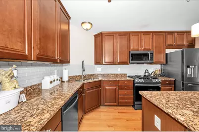 11926 Little Seneca Parkway #2472, Clarksburg, MD 20871 - Photo 18