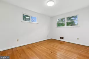 1002 N Belgrade Rd, Silver Spring, MD 20902 - Photo 22