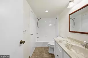 5225 Pooks Hill Rd, Bethesda, MD 20814 - Photo 20