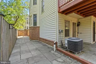 9815 Tiffany Hill Ct, Bethesda, MD 20814 - Photo 36
