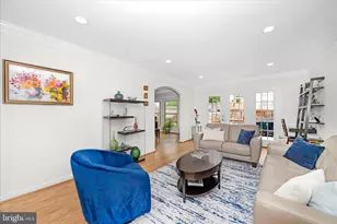 4055 Norbeck Square Dr, Rockville, MD 20853 - Photo 8