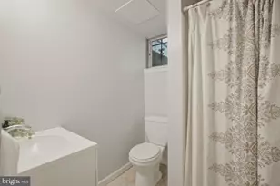 14429 Brad Dr, Rockville, MD 20853 - Photo 30