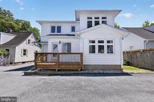 4415 Bradley Ln, Chevy Chase, MD 20815 - Photo 4