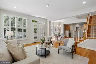 311 Watkins Cir, Rockville, MD 20850 - Photo 26