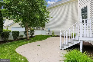 311 Watkins Cir, Rockville, MD 20850 - Photo 84