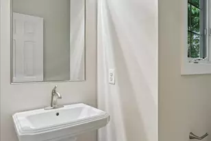 311 Watkins Cir, Rockville, MD 20850 - Photo 36