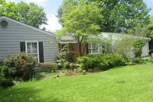 14 Cherbourg Ct, Potomac, MD 20854 - Photo 4