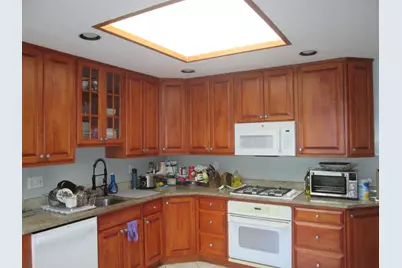14 Cherbourg Court, Potomac, MD 20854 - Photo 8