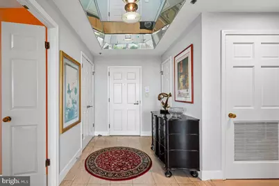 5600 Wisconsin Avenue #PH18-A, Chevy Chase, MD 20815 - Photo 4