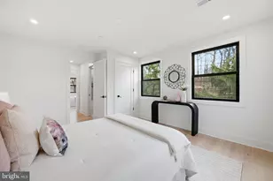 9200 Cedar Ln, Bethesda, MD 20814 - Photo 14