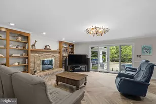 20016 Belle Chase Dr, Gaithersburg, MD 20882 - Photo 28