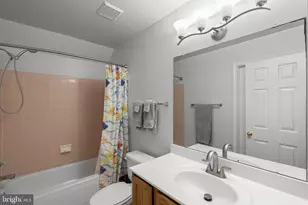 20016 Belle Chase Dr, Gaithersburg, MD 20882 - Photo 60