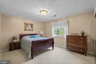 20016 Belle Chase Dr, Gaithersburg, MD 20882 - Photo 50