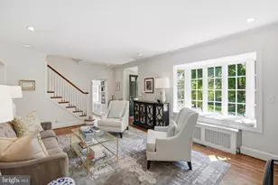8504 Lynwood Pl, Chevy Chase, MD 20815 - Photo 6
