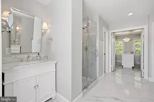 8504 Lynwood Pl, Chevy Chase, MD 20815 - Photo 22