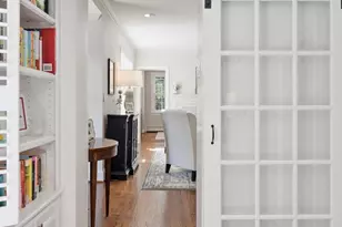 8504 Lynwood Pl, Chevy Chase, MD 20815 - Photo 18