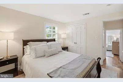 8504 Lynwood Place, Chevy Chase, MD 20815 - Photo 28