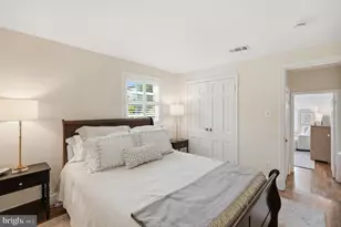 8504 Lynwood Pl, Chevy Chase, MD 20815 - Photo 28