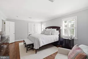 8504 Lynwood Pl, Chevy Chase, MD 20815 - Photo 20