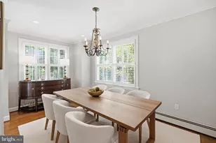 8504 Lynwood Pl, Chevy Chase, MD 20815 - Photo 8