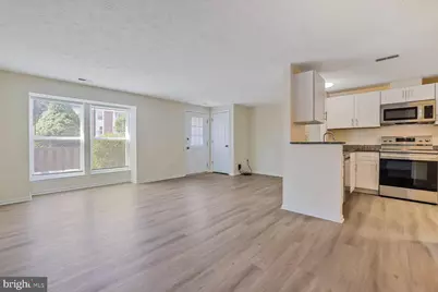 522 Palmtree Drive, Gaithersburg, MD 20878 - Photo 2