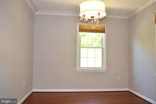 1 Ingleside Ct, Rockville, MD 20850 - Photo 4