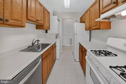 3364 Hewitt Avenue #301, Silver Spring, MD 20906 - Photo 8