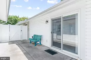 15400 Short Ridge Ct, Silver Spring, MD 20906 - Photo 2
