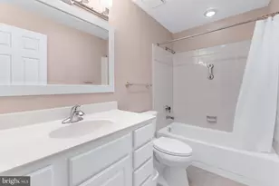 15400 Short Ridge Ct, Silver Spring, MD 20906 - Photo 18