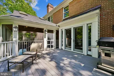 6904 Earlsgate, North Bethesda, MD 20852 - Photo 16
