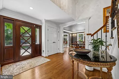 6904 Earlsgate, North Bethesda, MD 20852 - Photo 4