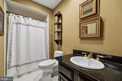 6904 Earlsgate, North Bethesda, MD 20852 - Photo 36