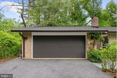 8034 Park Overlook Drive, Bethesda, MD 20817 - Photo 4