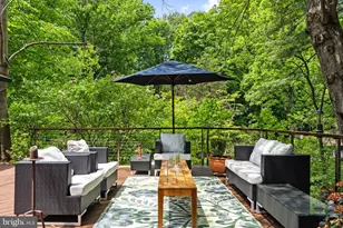 8034 Park Overlook Dr, Bethesda, MD 20817 - Photo 48