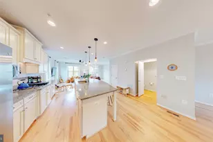 13227 Deer Highlands Way, Silver Spring, MD 20906 - Photo 4