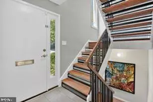 5276 Pooks Hill Rd, Bethesda, MD 20814 - Photo 14