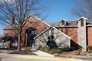 5715 Chapman Mill Dr, North Bethesda, MD 20852 - Photo 14