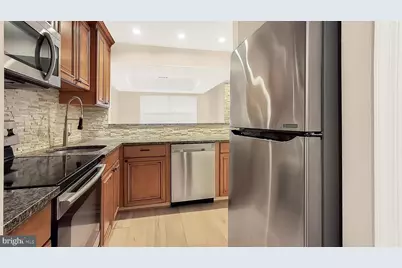 5715 Chapman Mill Drive #310, North Bethesda, MD 20852 - Photo 6