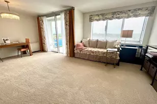 10201 Grosvenor Pl, Rockville, MD 20852 - Photo 16