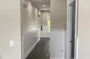 352 Main St, Gaithersburg, MD 20878 - Photo 12