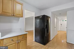 238 Watts Branch Pkwy, Rockville, MD 20850 - Photo 16