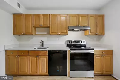 238 Watts Branch Parkway, Rockville, MD 20850 - Photo 14
