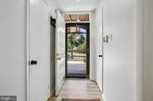 5229 King Charles Way, Bethesda, MD 20814 - Photo 4