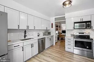 5229 King Charles Way, Bethesda, MD 20814 - Photo 8