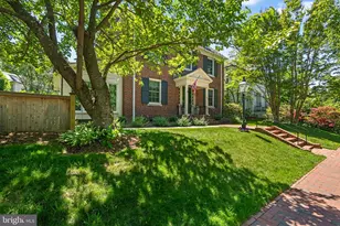 3908 Oliver St, Chevy Chase, MD 20815 - Photo 2