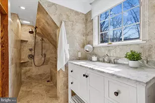 6317 Poe Rd, Bethesda, MD 20817 - Photo 22
