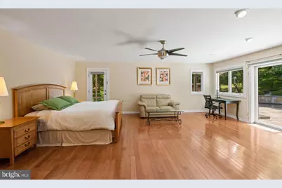 6825 Capri Place, Bethesda, MD 20817 - Photo 20